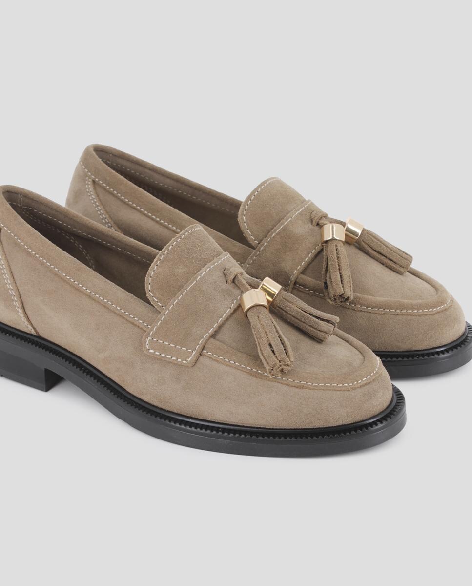 Mocassins em Pele de Camurça com Design Clássico e Pompom Decorativo Camel-4