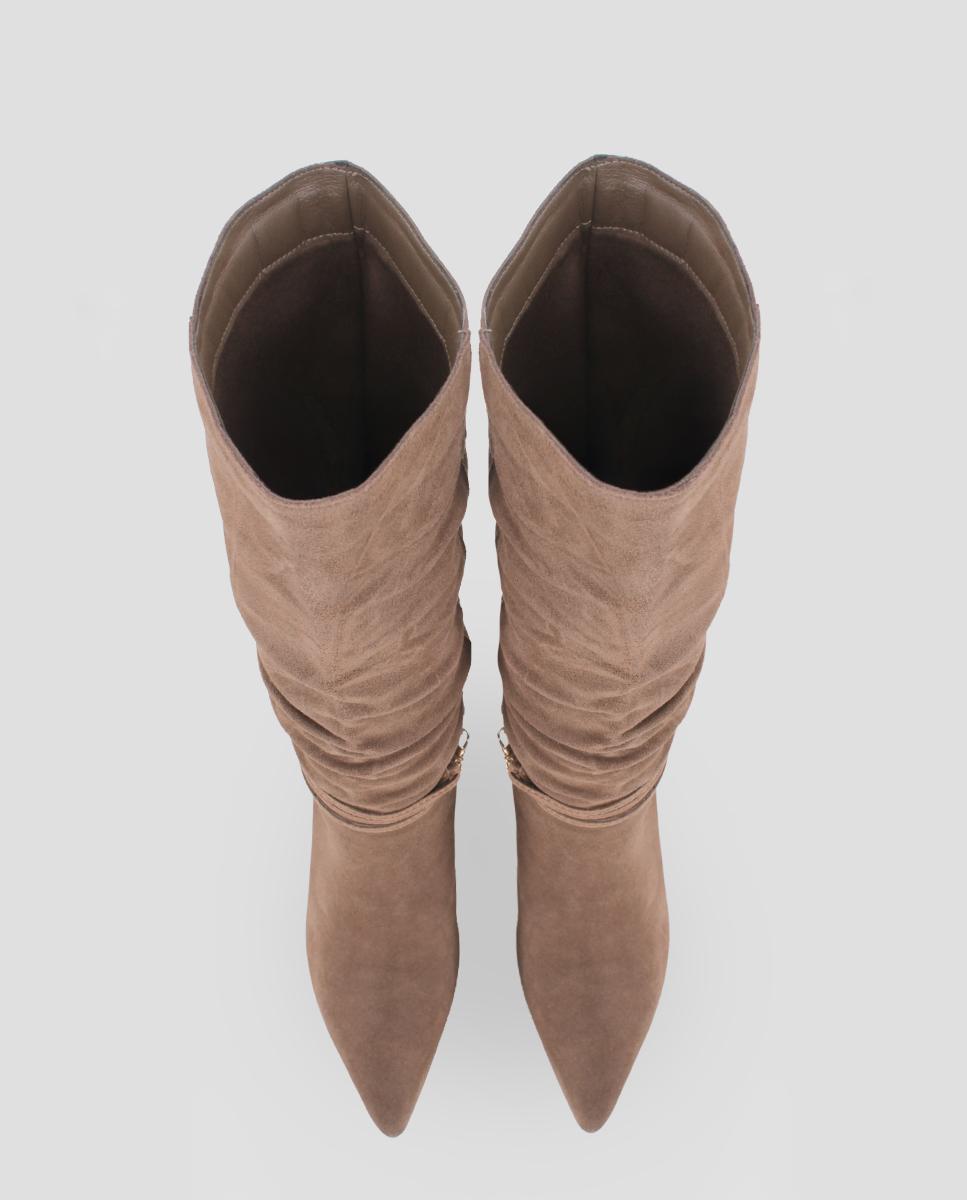 Botas Altas Kassia de Pele com Tacão Areia-5
