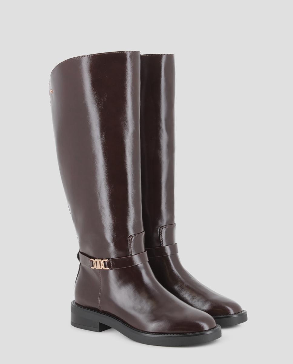 Botas Altas em Polipiel com Detalhe Metálico Arya Castanho-2