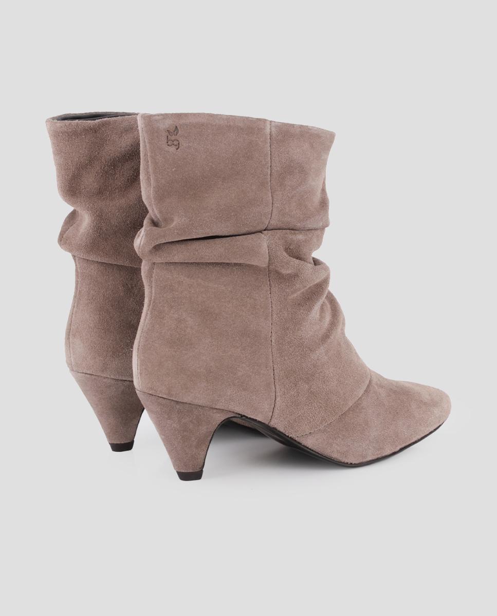 Botins de Pele Antea com Tacão Castanho-claro-3