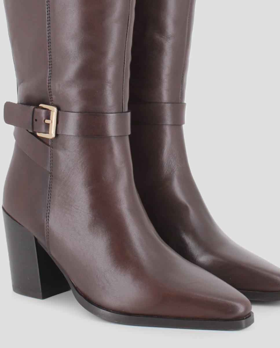 Botas Altas de Pele Melo com Tacão Castanho-4
