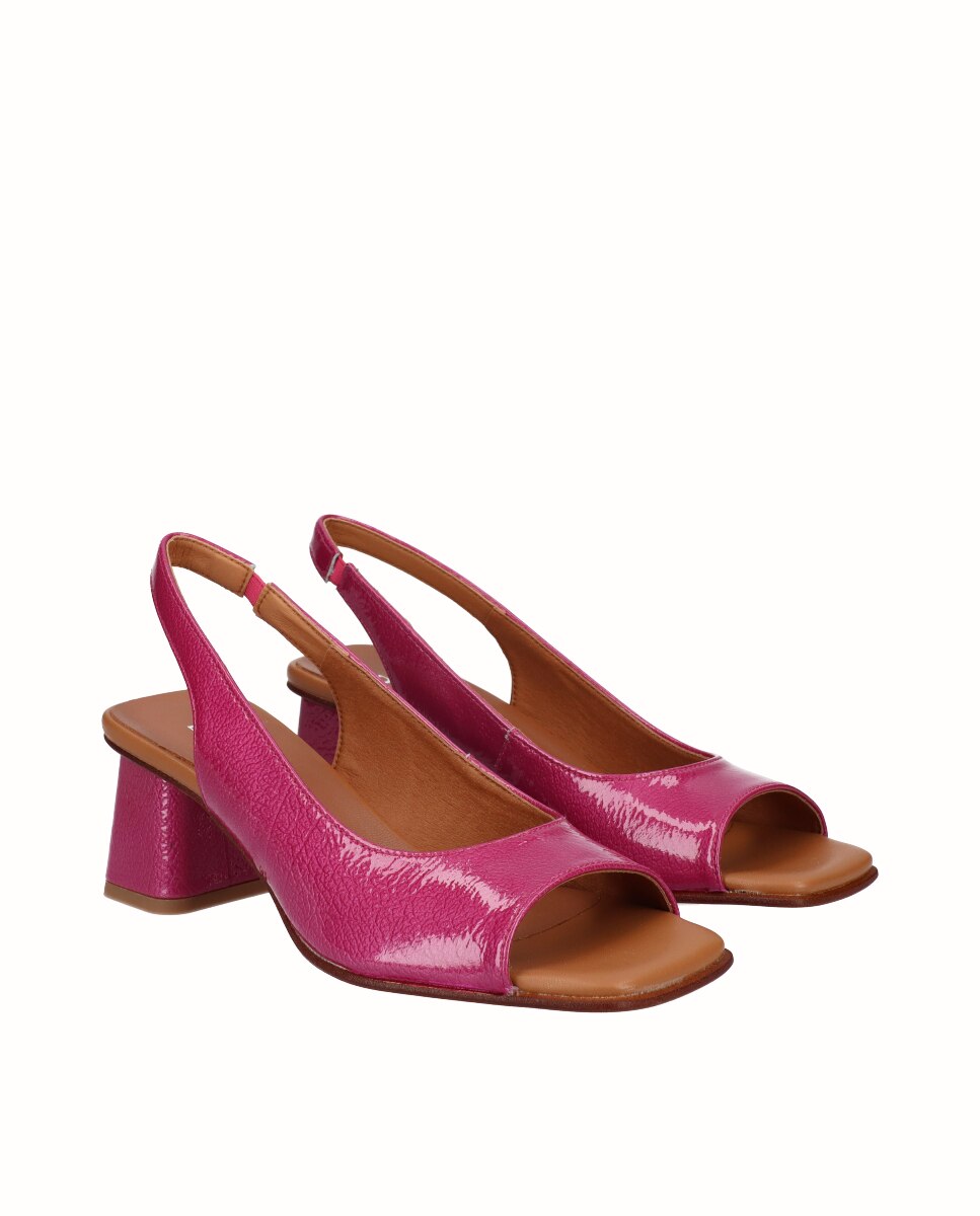 Sapatos Peep Toe de Salto em Verniz Fúcsia-2