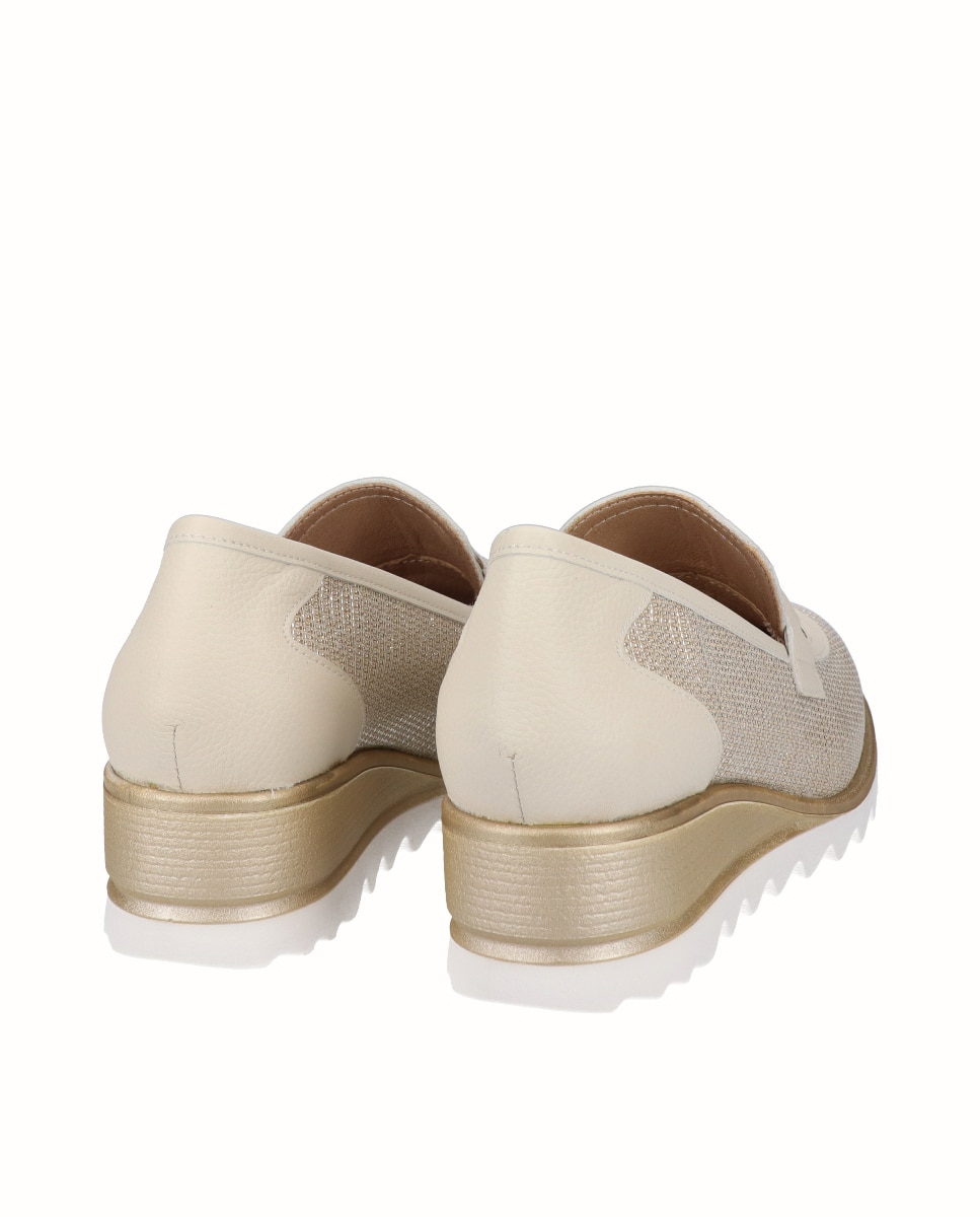 Mocassins de Cunha em Pele Ouro-3