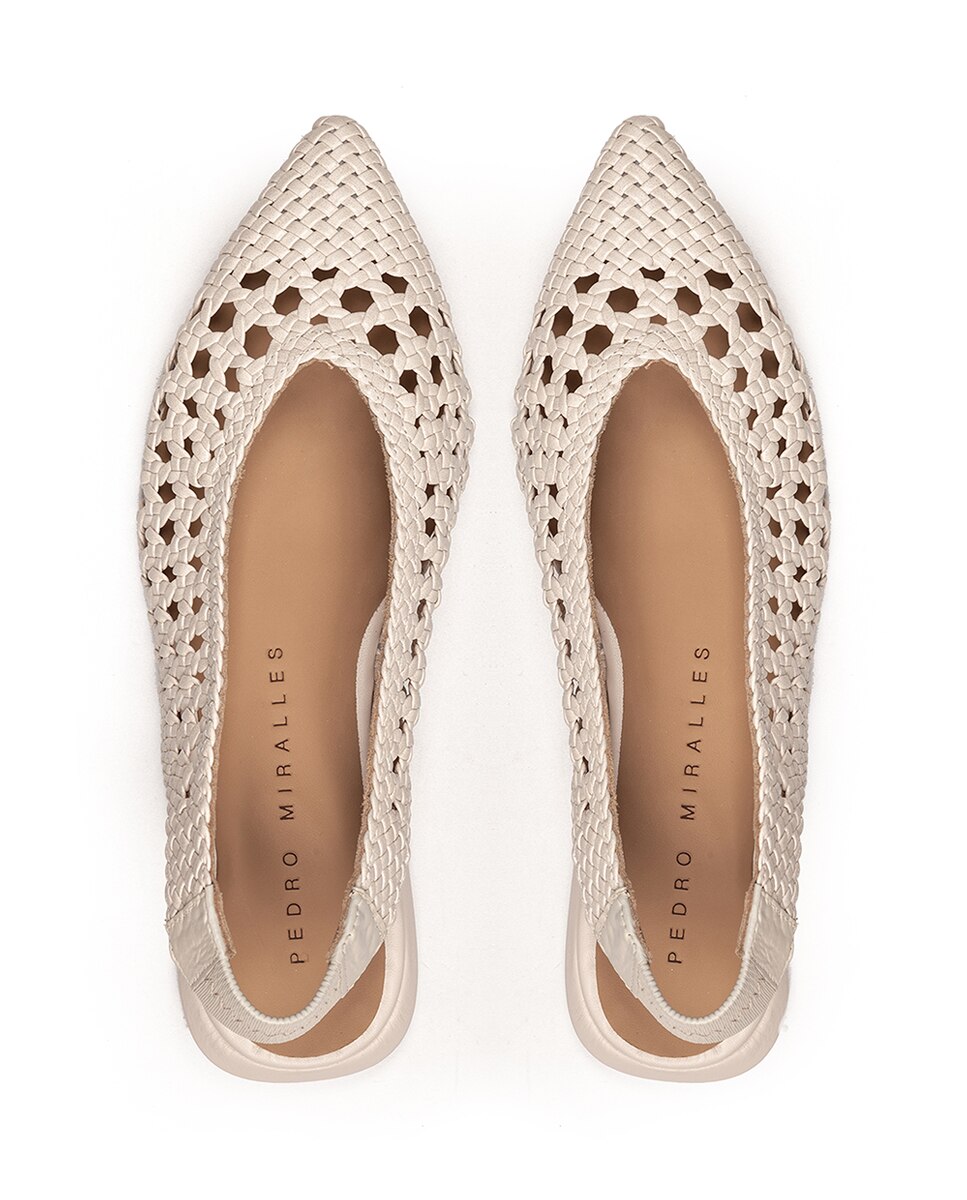 Sapatos Rasos com o Calcanhar Aberto de Pele Entrançada em Branco Branco-marfim-3
