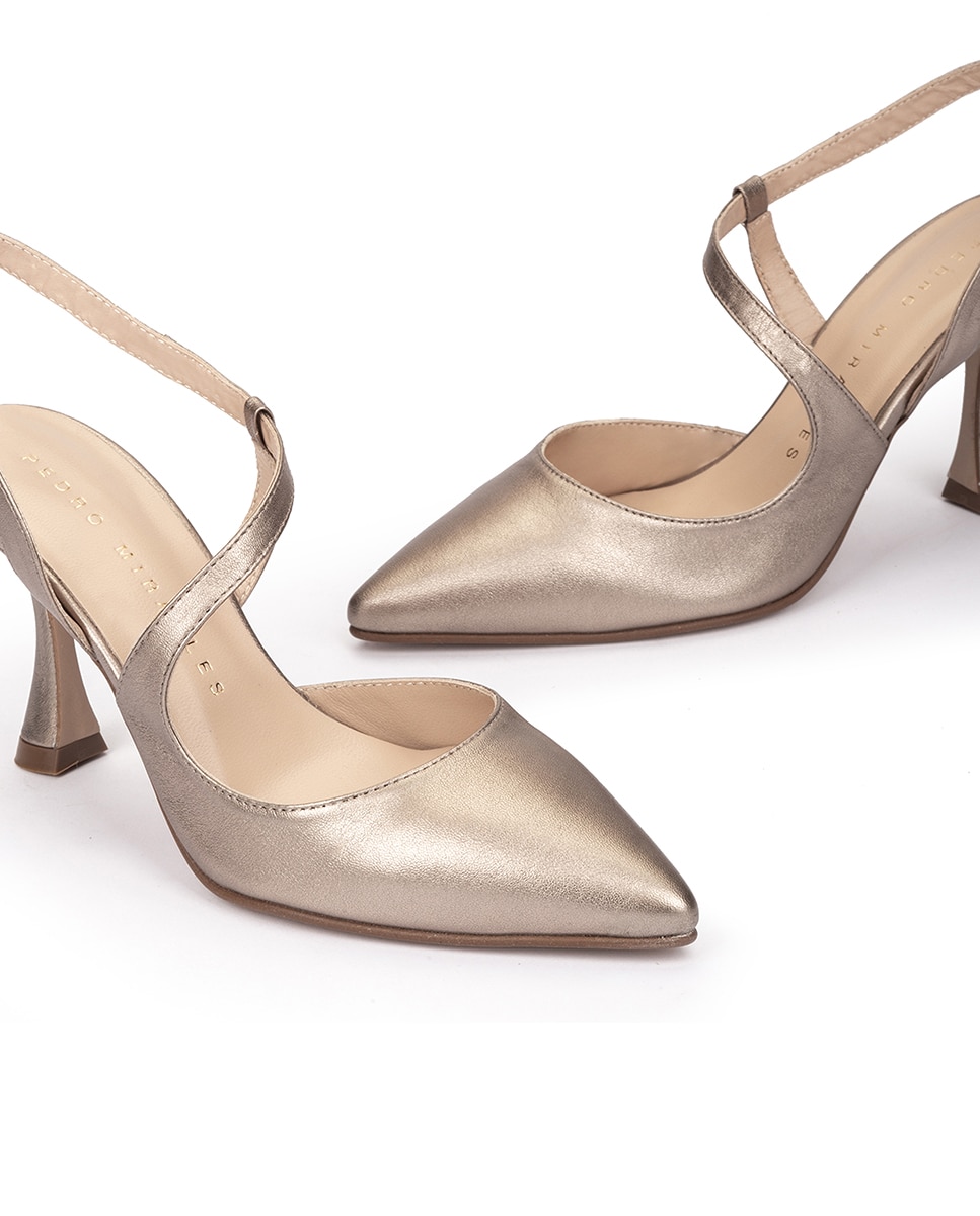 Sapatos de Salto com o Calcanhar Aberto com Fivela e Biqueira Pontiaguda Dourado-4
