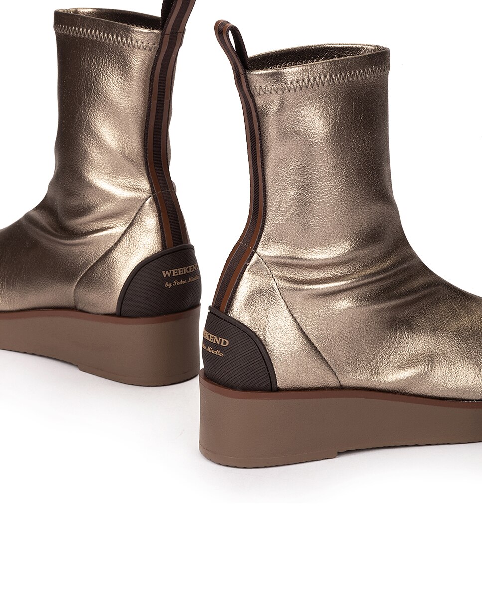 Botins Elásticos com Plataforma Ouro-4