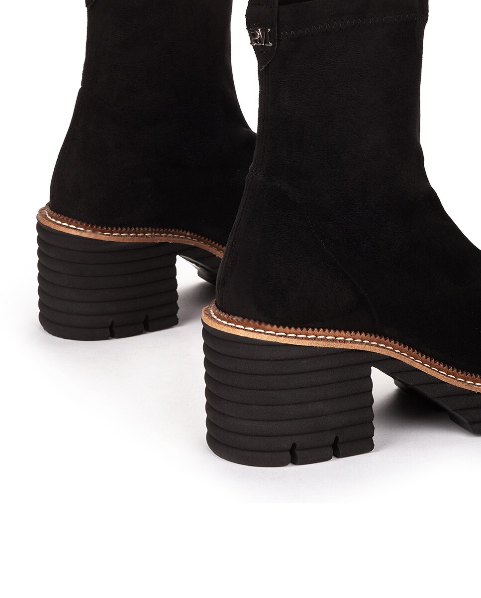 Botins de Tecido Elástico com Salto e Plataforma Preto-4