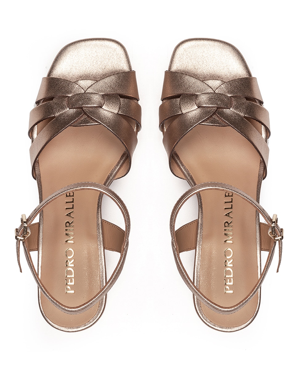 Sandálias de Salto com Plataforma e Fecho de Fivela Dourado-3