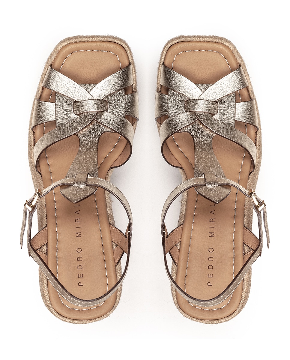 Sandálias de Cunha com Plataforma e Fecho de Fivela Dourado-3