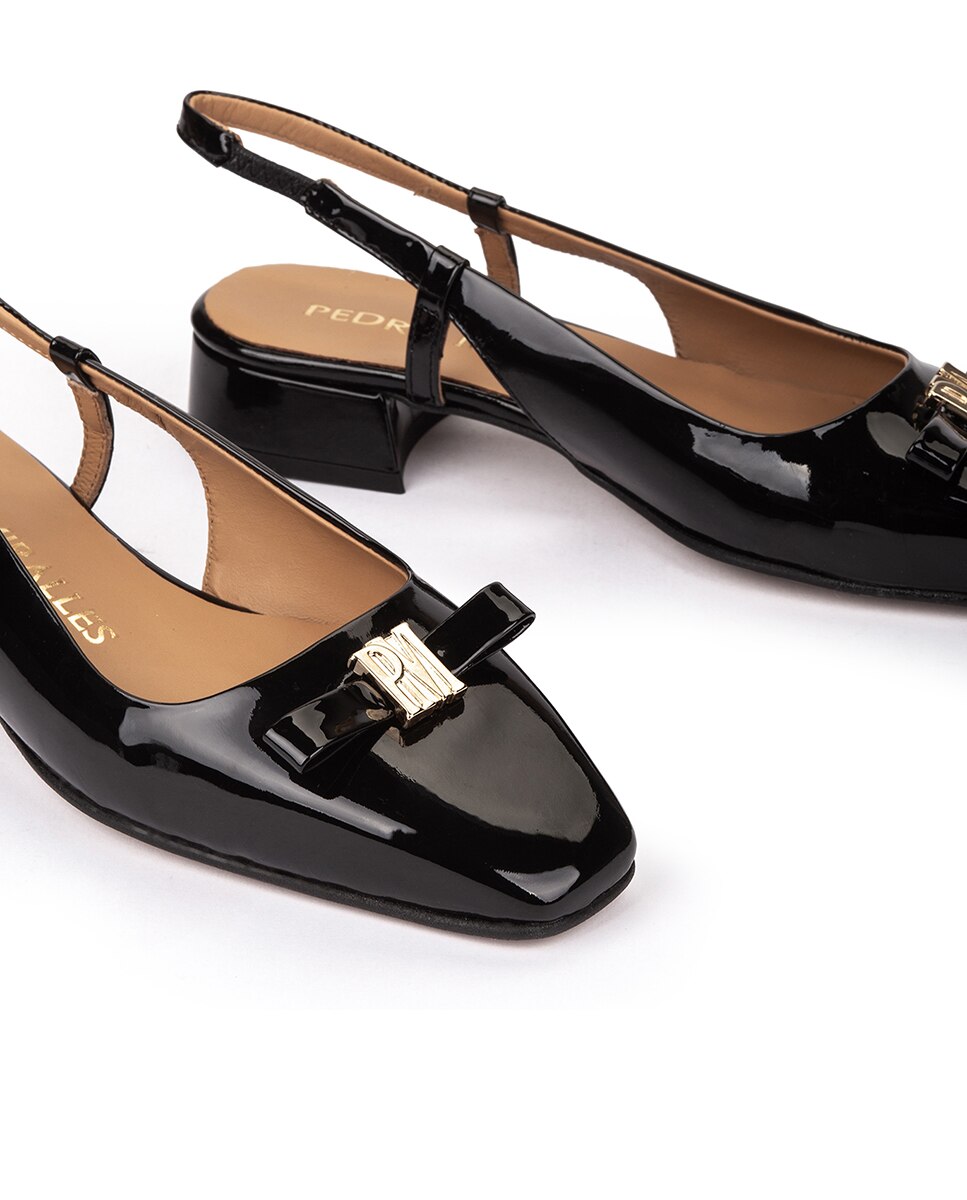 Sapatos Rasos com o Calcanhar Aberto com Adorno e Laço Preto-4