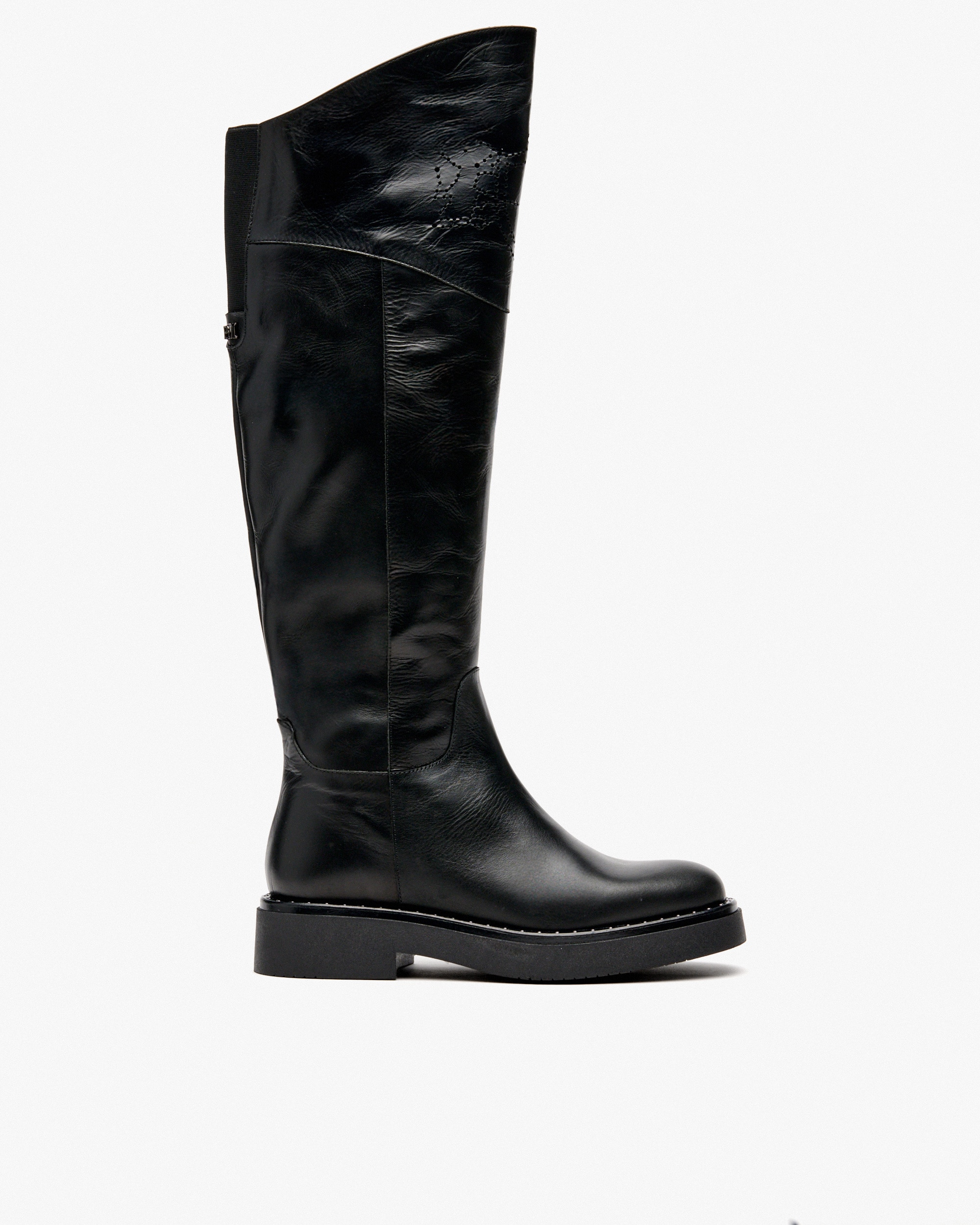 Imagem 0 de Botas de Pele Assimétricas com Gravado