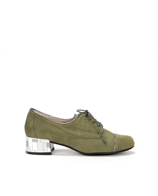 Imagem 0 de Sapatos de Cordões em Pele Camurça