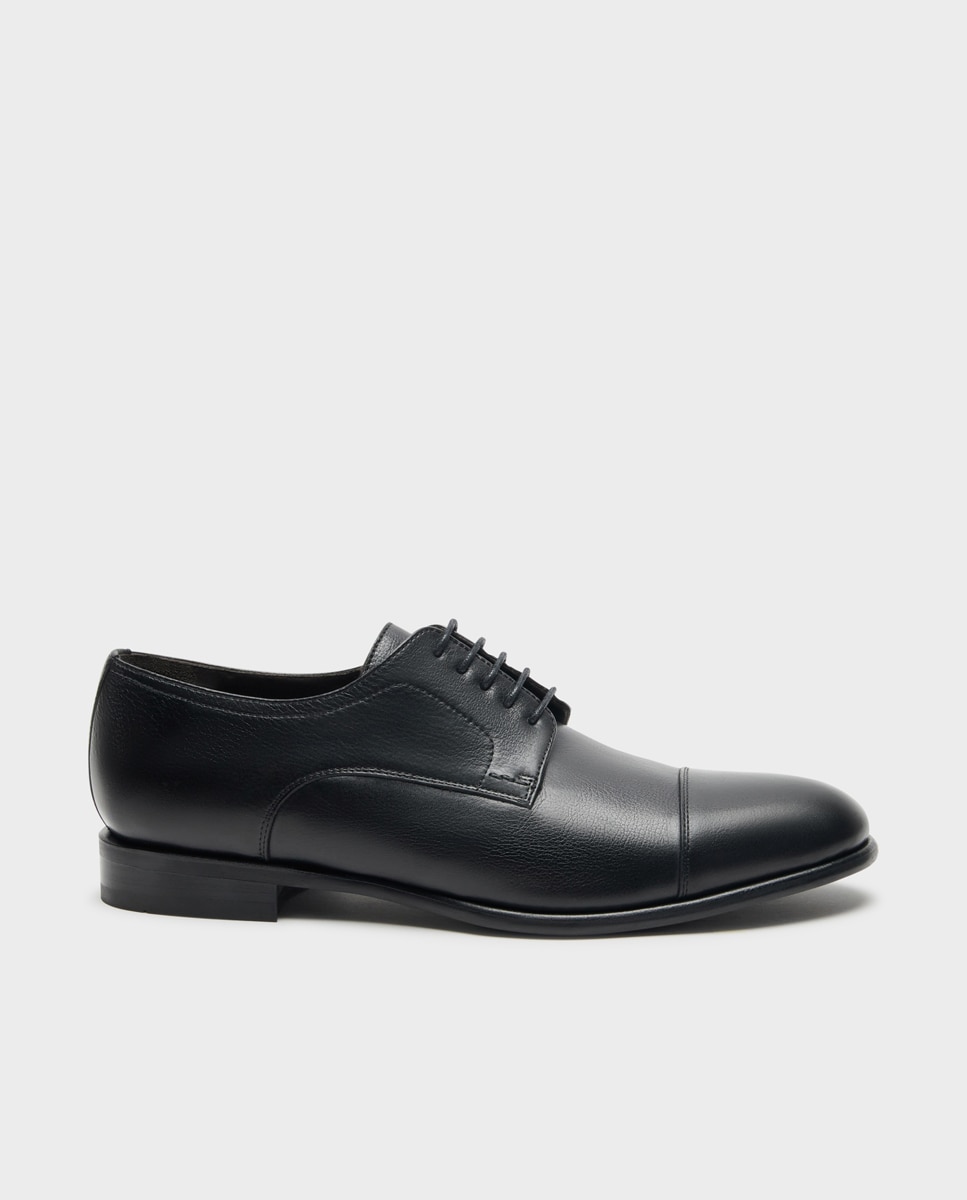 Imagem 0 de Sapatos de Cordões em Pele