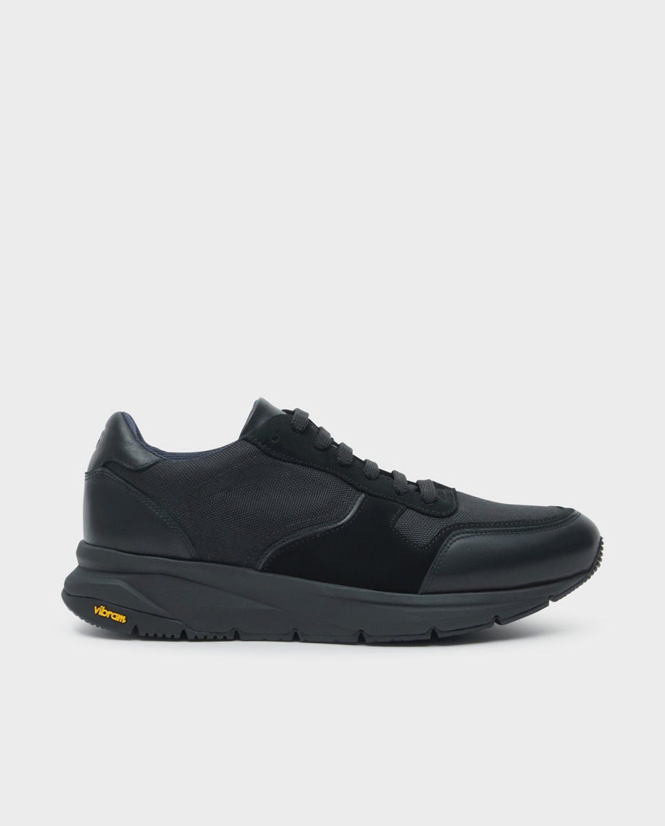 Sapatilhas em Pele e Têxtil com Sola Vibram Largura Especial Preto-1