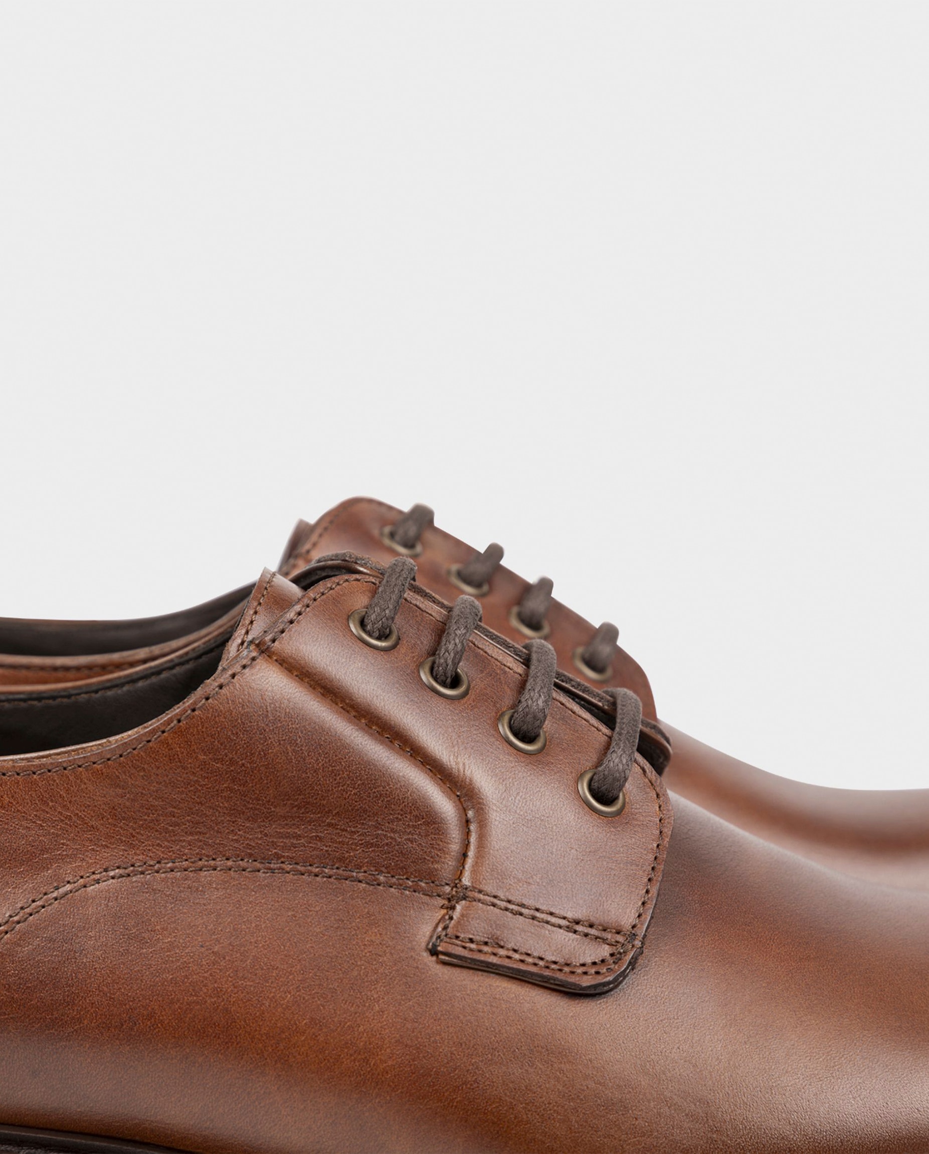 Bluchers de Pele com Sola Track Castanho-claro-4