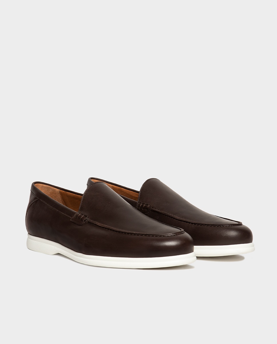 Mocassins Venezianos de Pele e Sola de Borracha Castanho-2