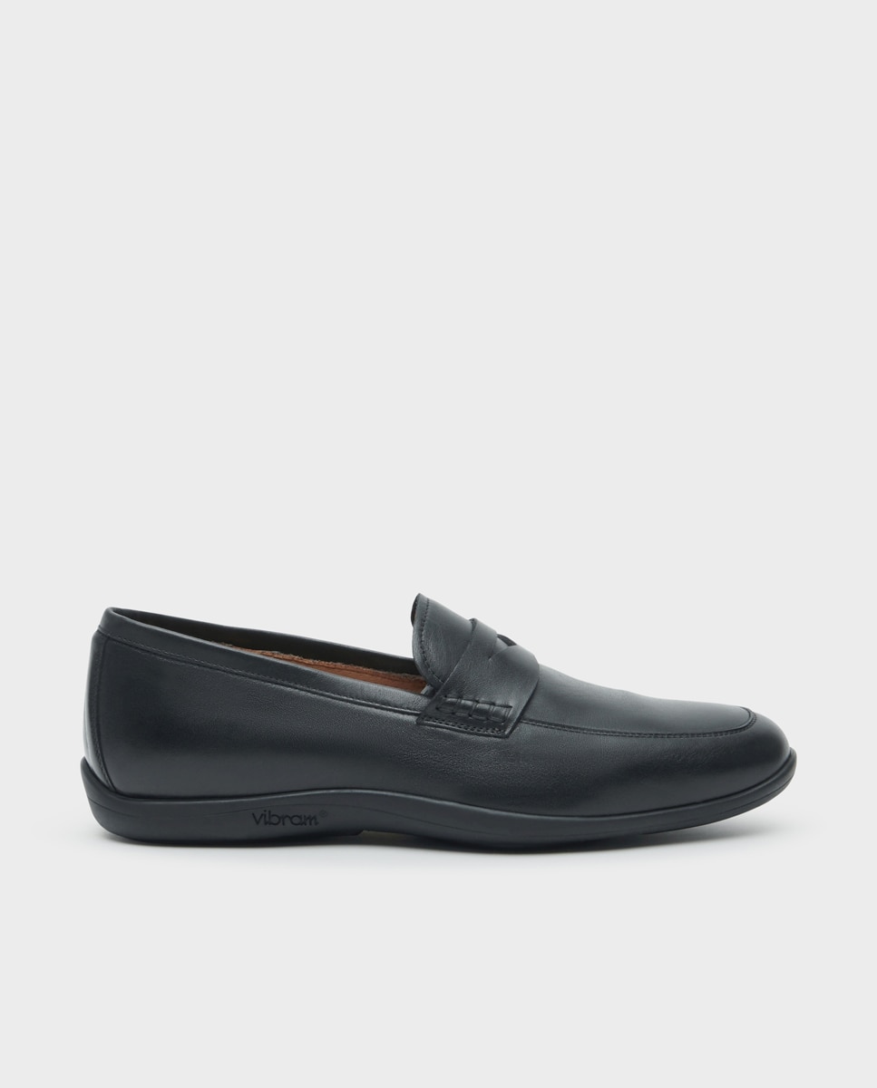 Imagem 0 de Mocassins Driver de Pele com Travessão Disponível em 2 Larguras