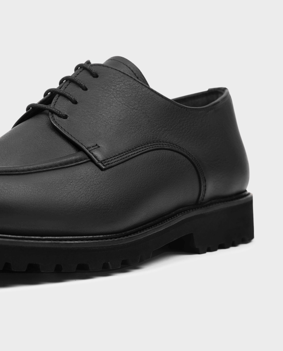 Sapatos de Cordões em Pele com Sola Vibram Preto-4