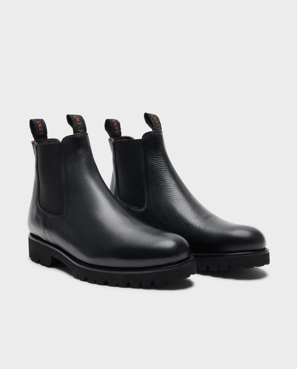 Botins Chelsea de Pele com Sola Track Largo Especial Preto-2