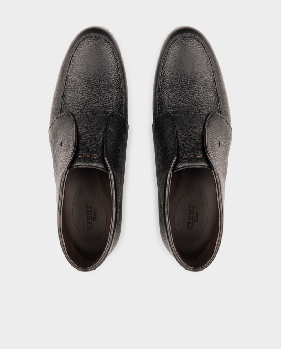 Botins de Pele com Sola de Borracha Preto-3