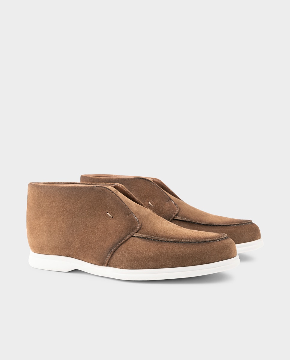 Botins de Pele com Sola de Borracha Castanho-2