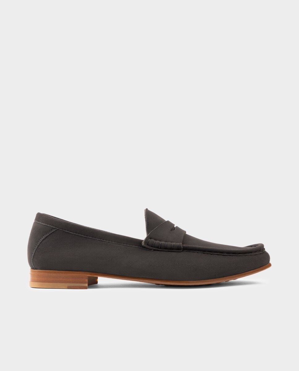 Imagem 0 de Mocassins com Travessão de Pele Camurça