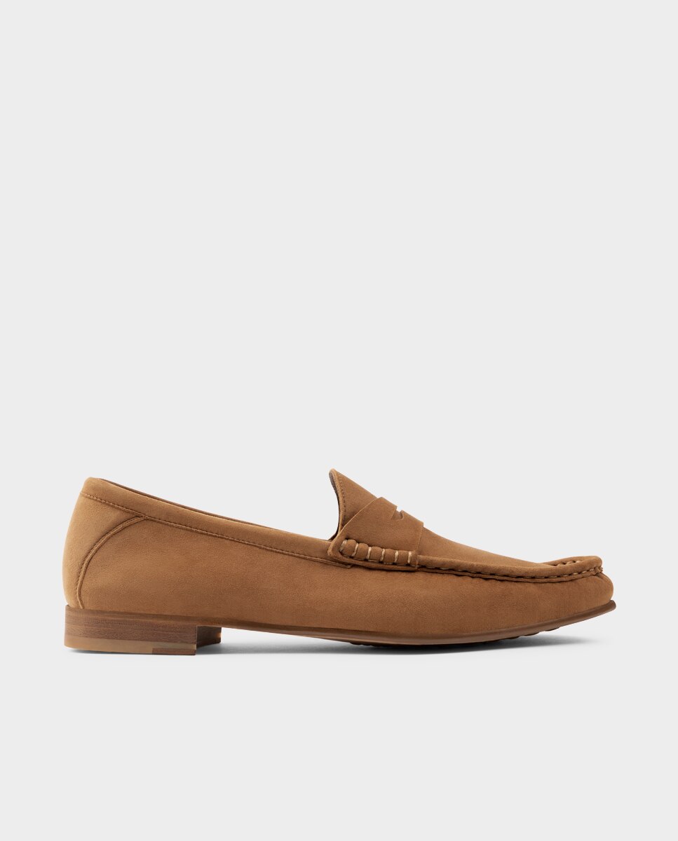 Imagem 0 de Mocassins com Travessão de Pele Camurça