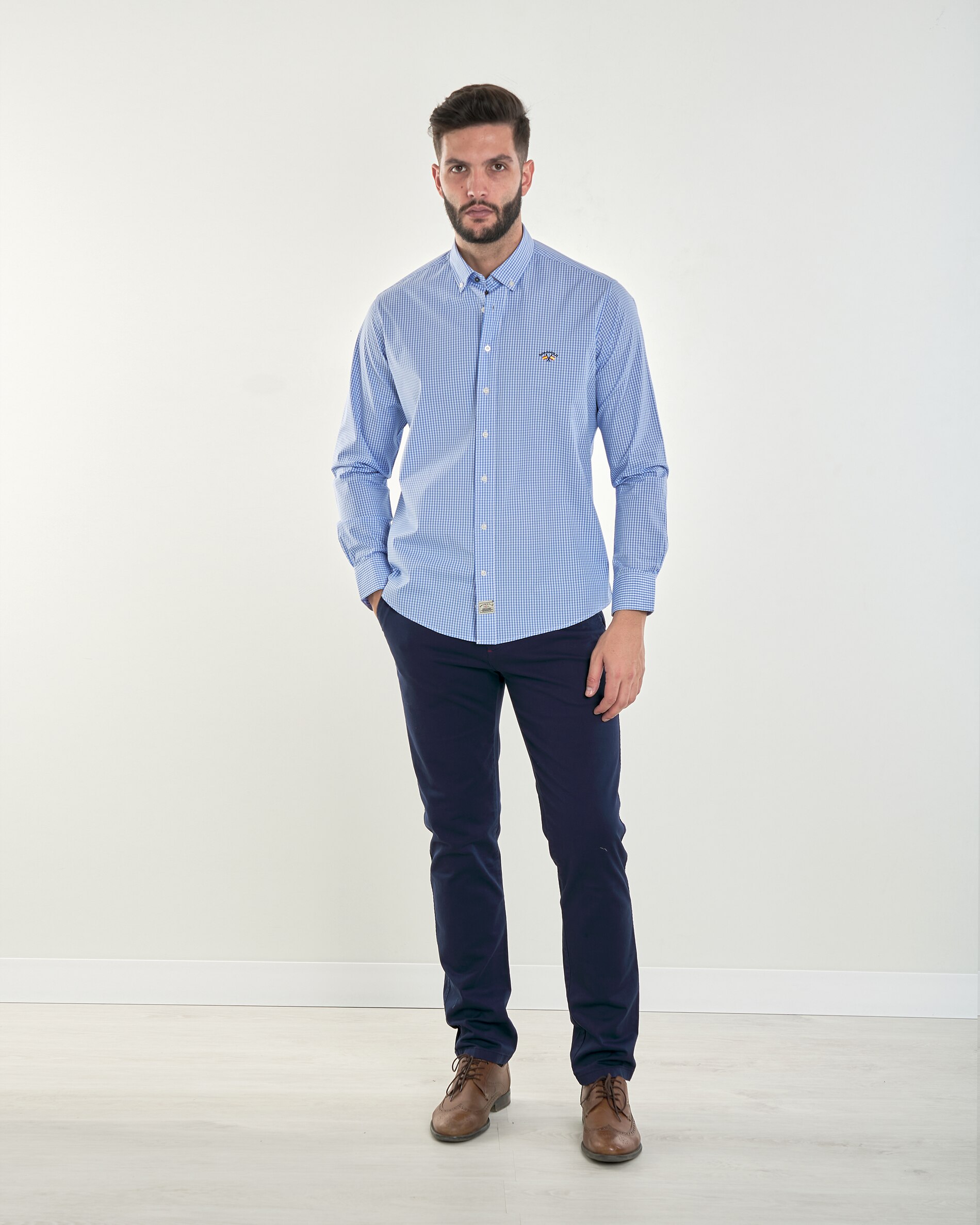 Camisa Popelina com Corte Regular Estampado Aos Quadrados Vichy em Azul-claro Azul / Branco-4