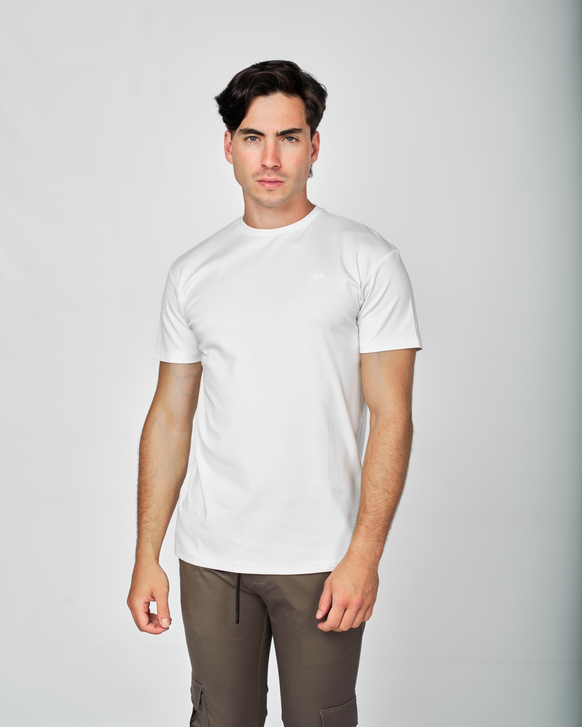 Imagem 0 de T-shirt com Logo Bandeira em Tom