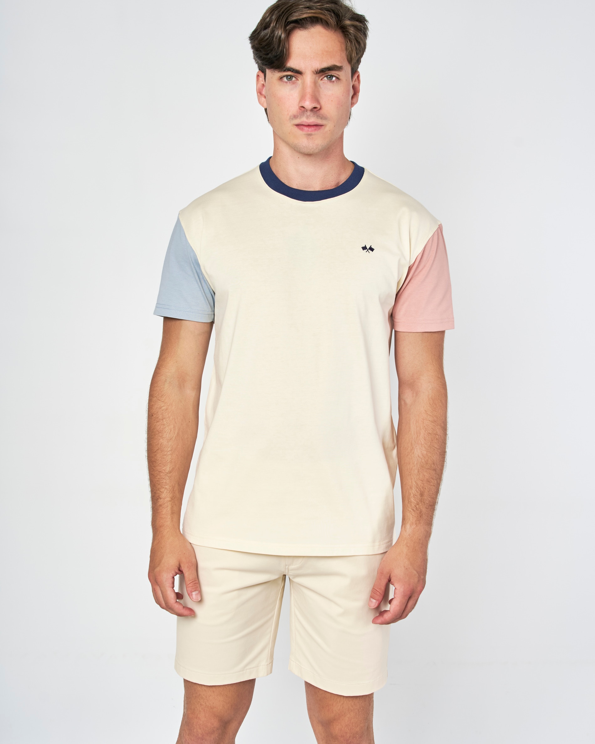 Imagem 0 de T-shirt Logo Banderas