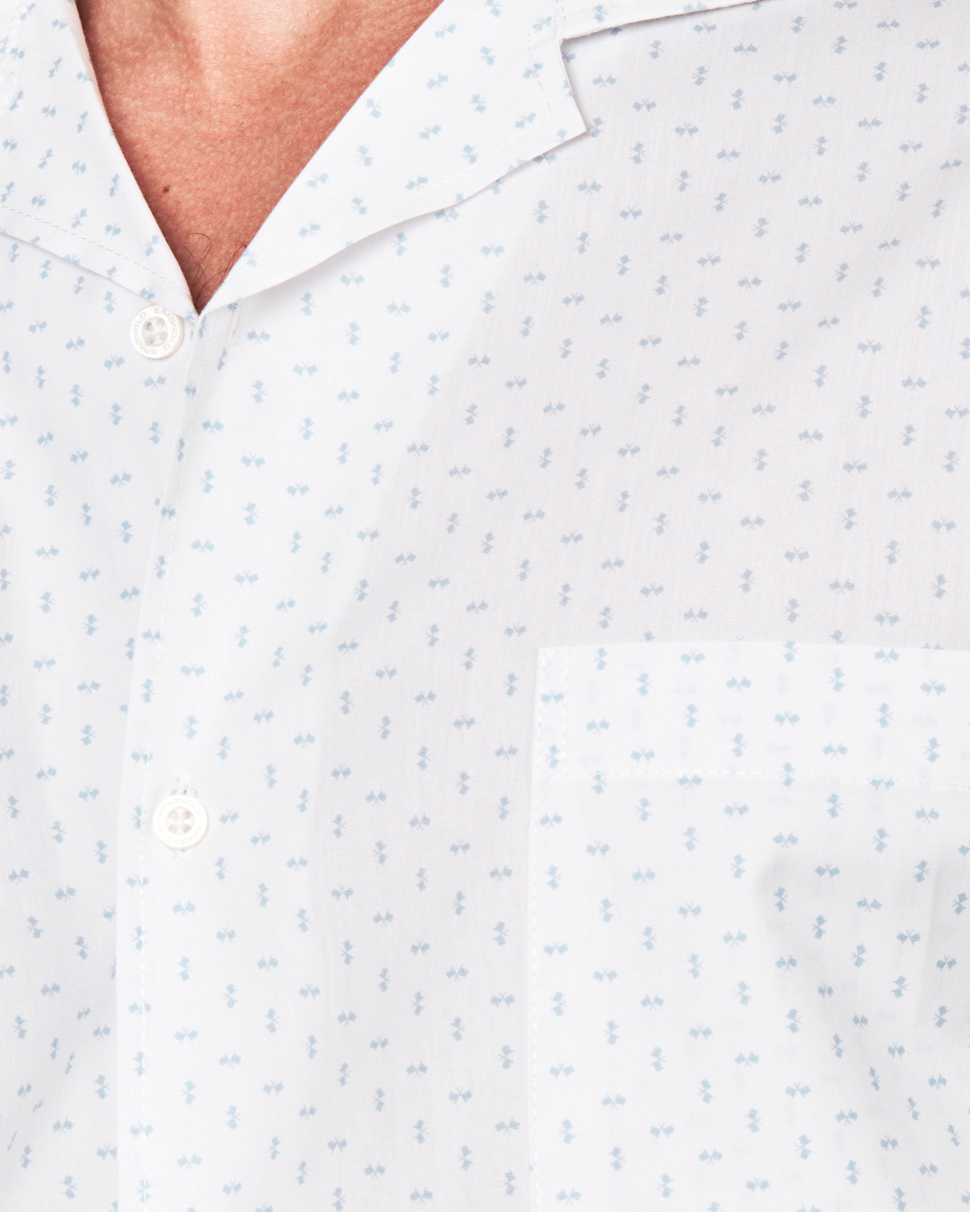 Camisa em Popelina com Estampado Azul / Branco-2