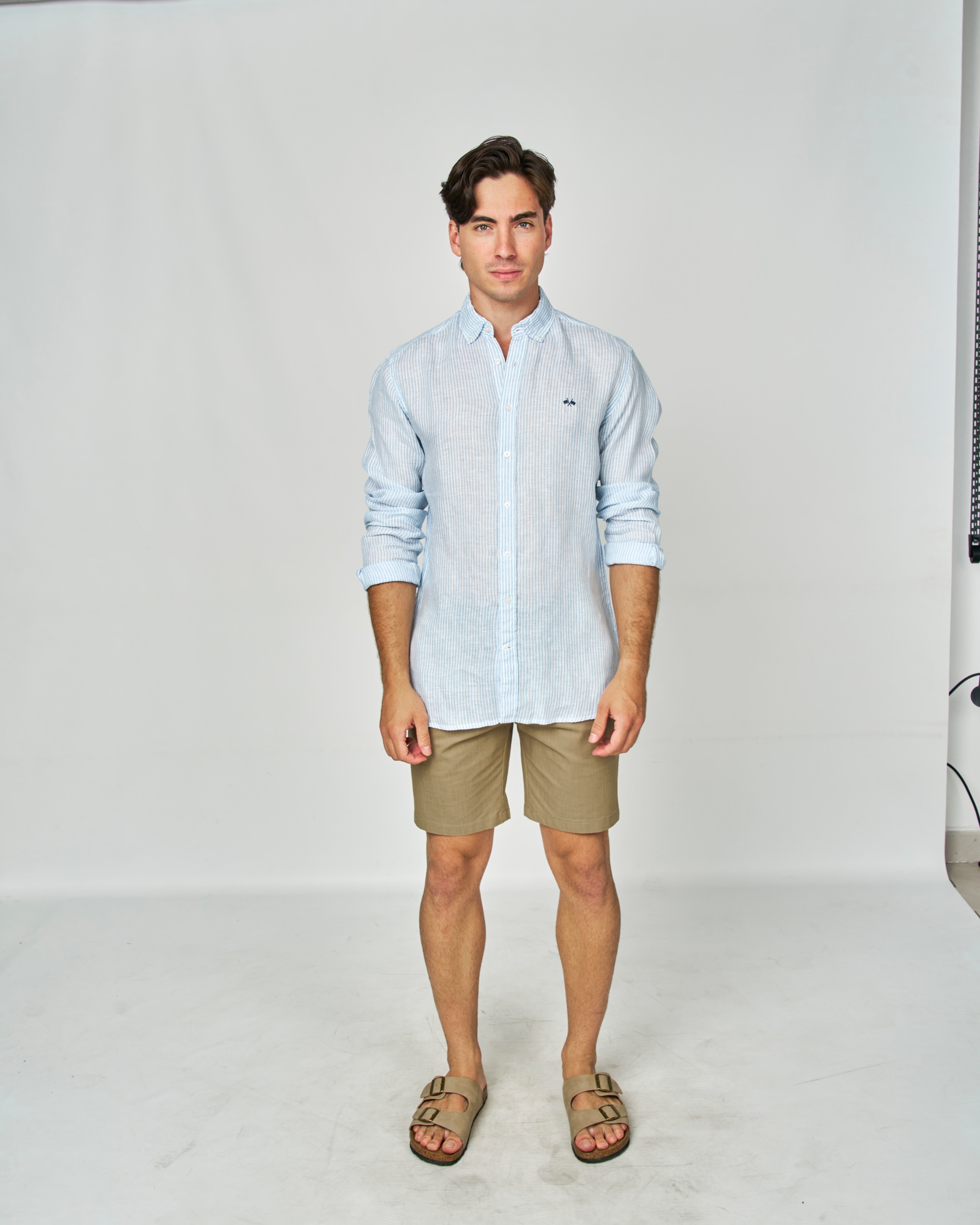 Camisa em Linho Às Riscas Azul-claro-4