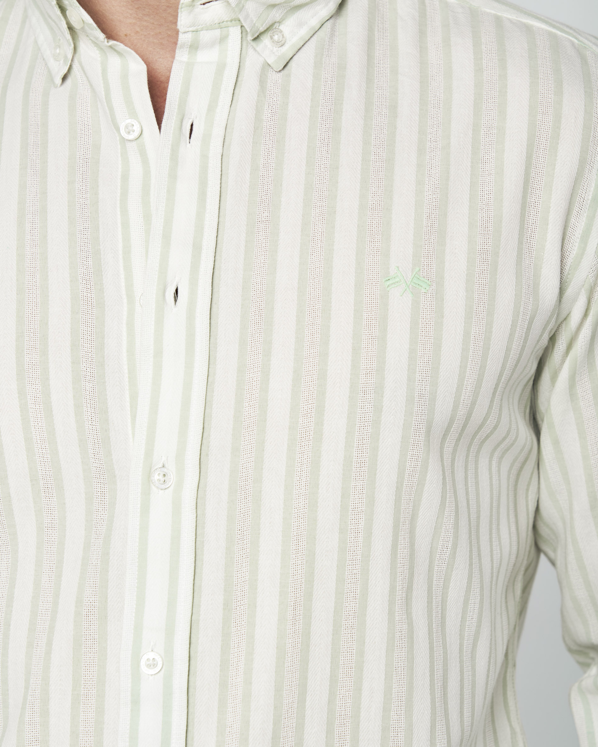 Camisa Rústica Às Riscas Verde claro / Pistacho-2