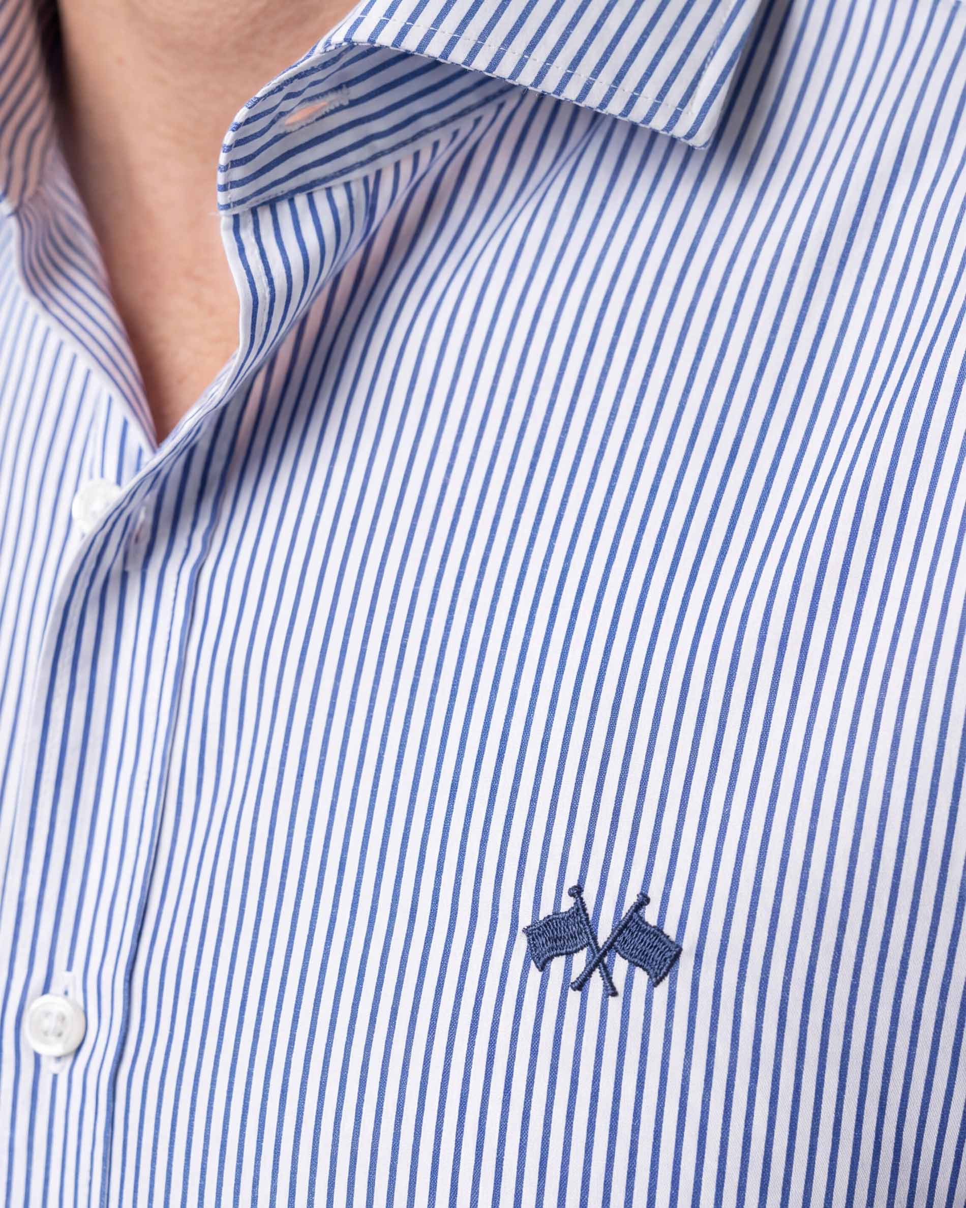 Camisa Formal em Popelina Azul-claro-2