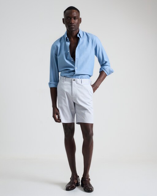 Imagem 0 de Bermudas com Estrutura Slim Fit em Azul Celeste