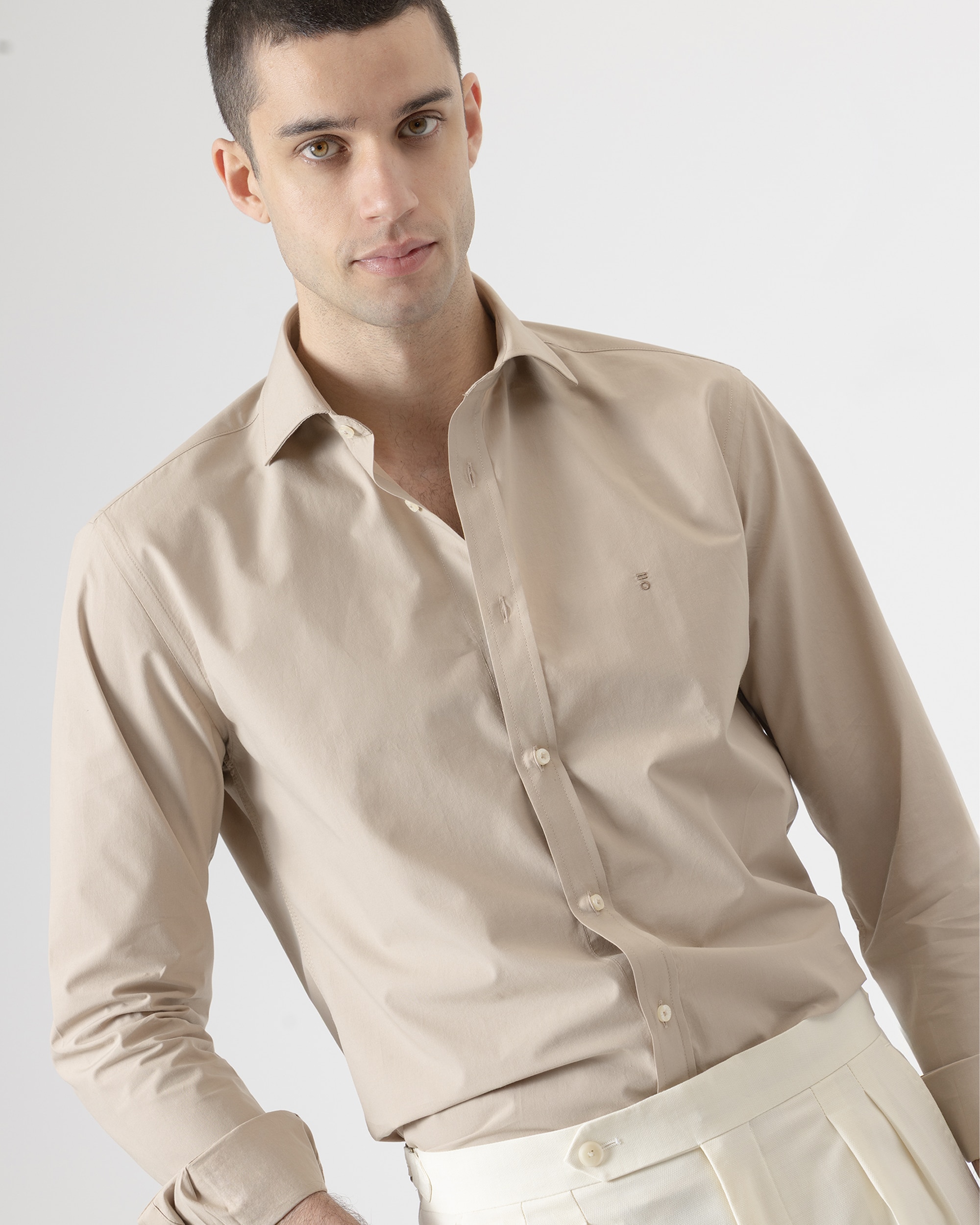 Camisa Lisa Algodão Casual Slim Fit em Bege Bege-2