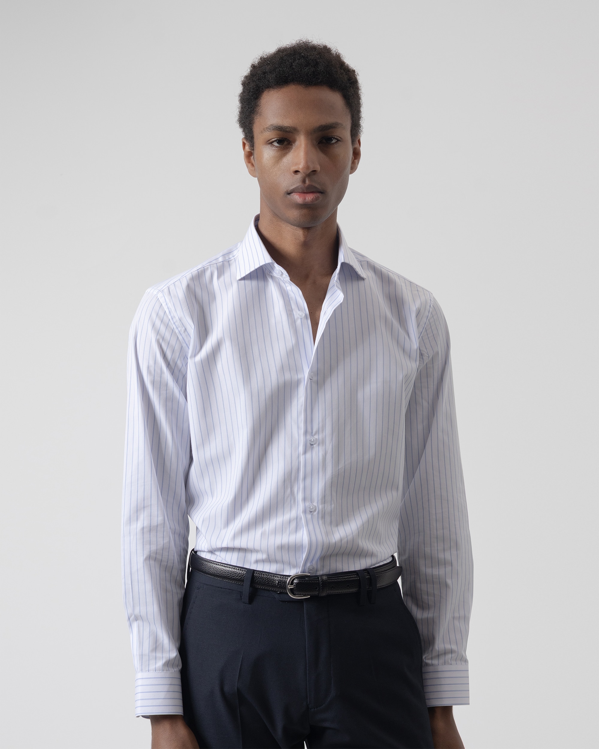 Imagem 0 de Camisa Formal Às Riscas Regular Fit Azul Celeste