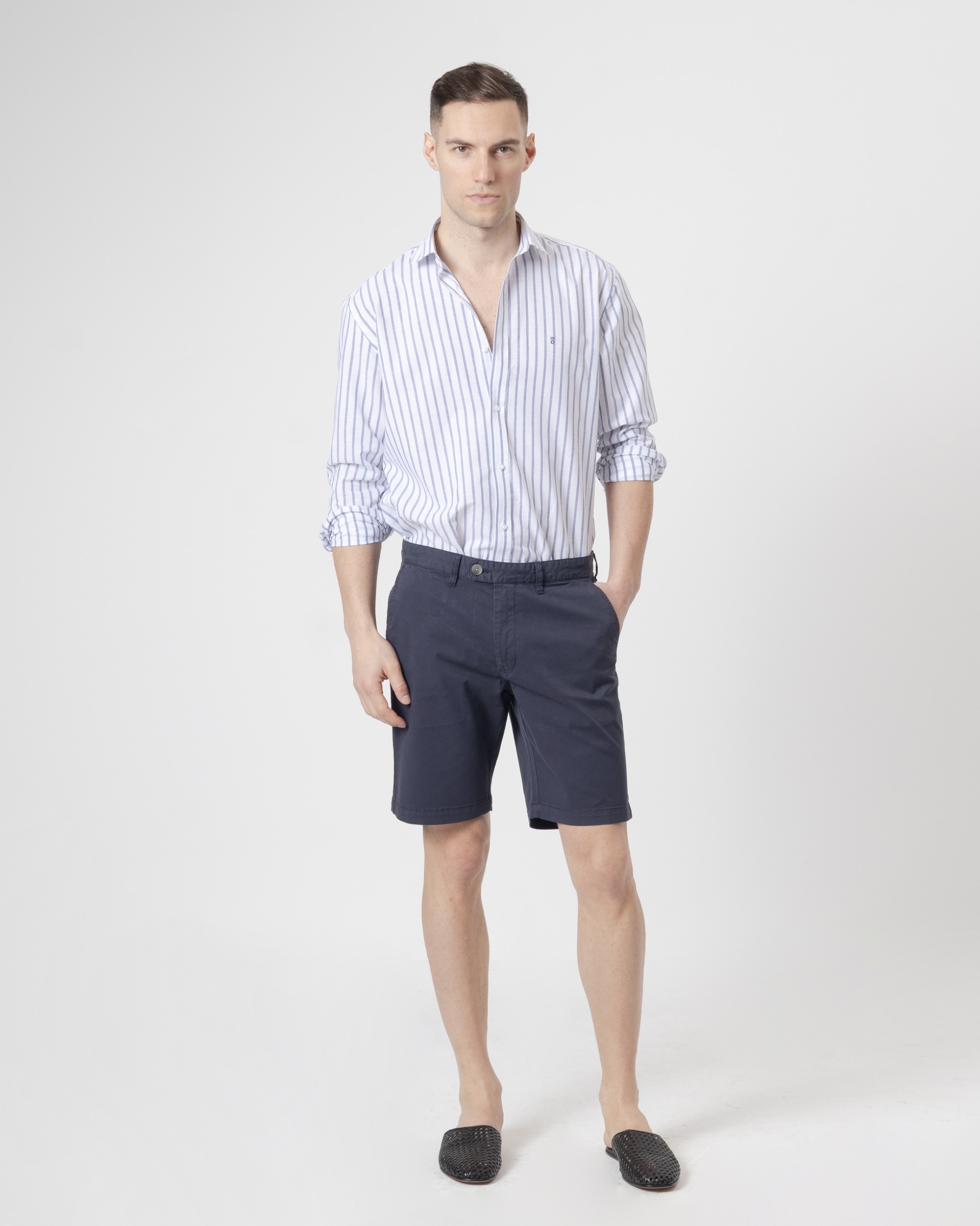 Imagem 0 de Bermuda Clássica Slim Fit