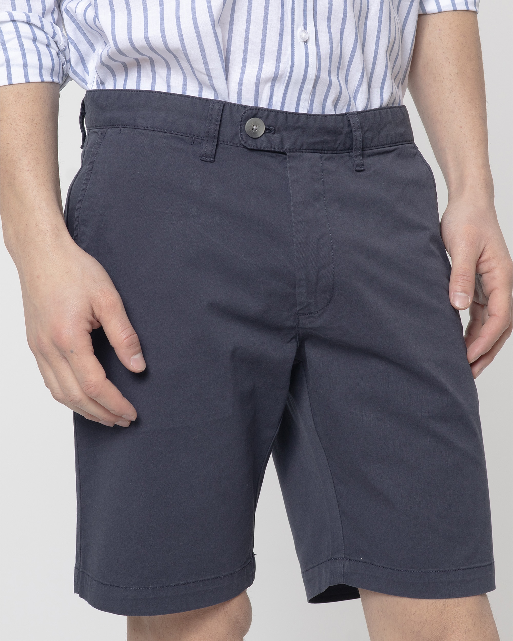 Bermuda Clássica Slim Fit Azul-marinho-3