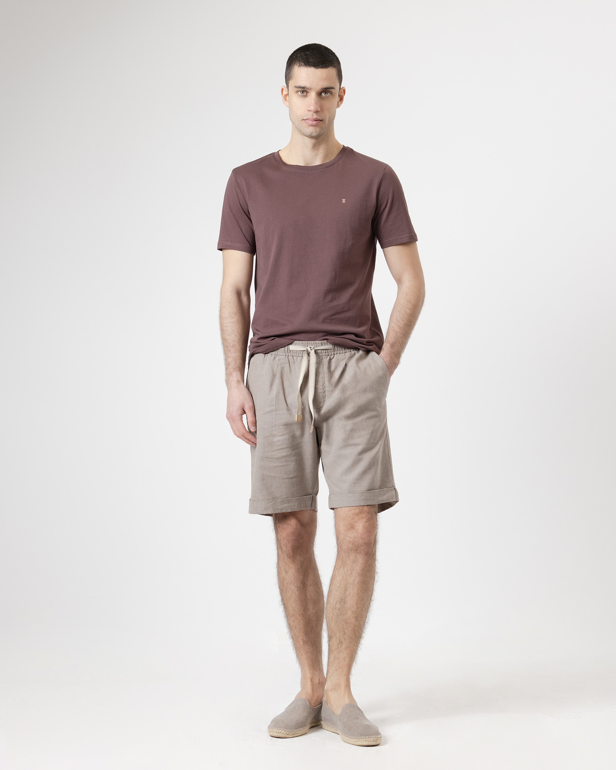 Imagem 0 de Bermuda com Cintura Elástica em Linho Algodão em Castanho