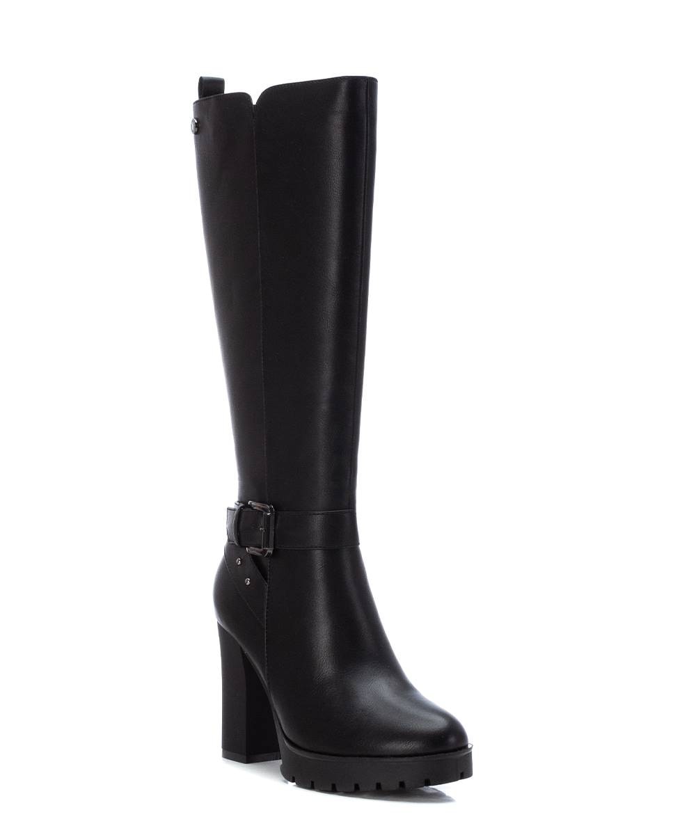 Bota com Plataforma e Tacão Alto Preto-3