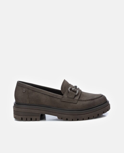 Imagem 0 de Mocassins Rasos com Fivela Decorativa