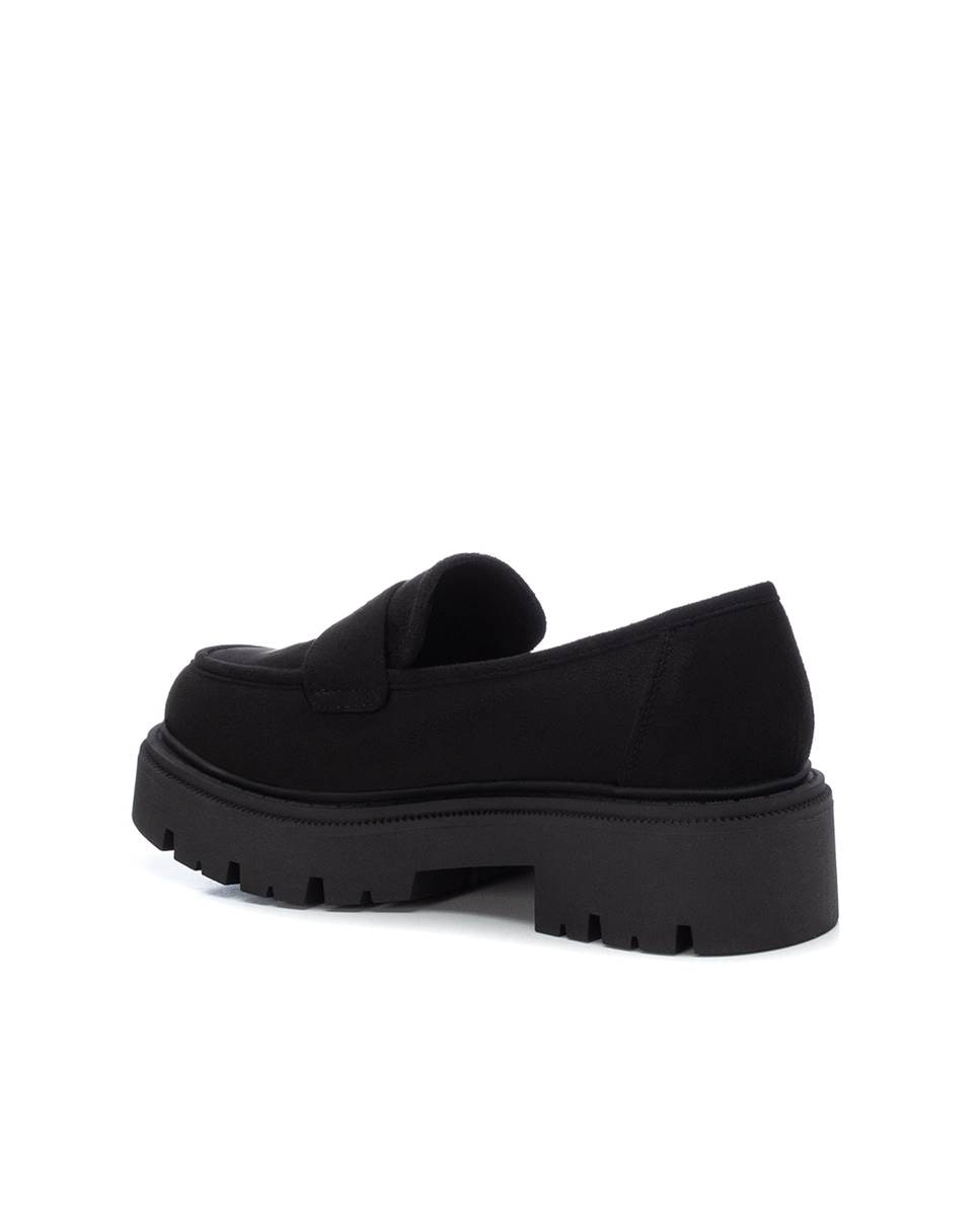 Mocassins com Sola de Borracha Preto-3