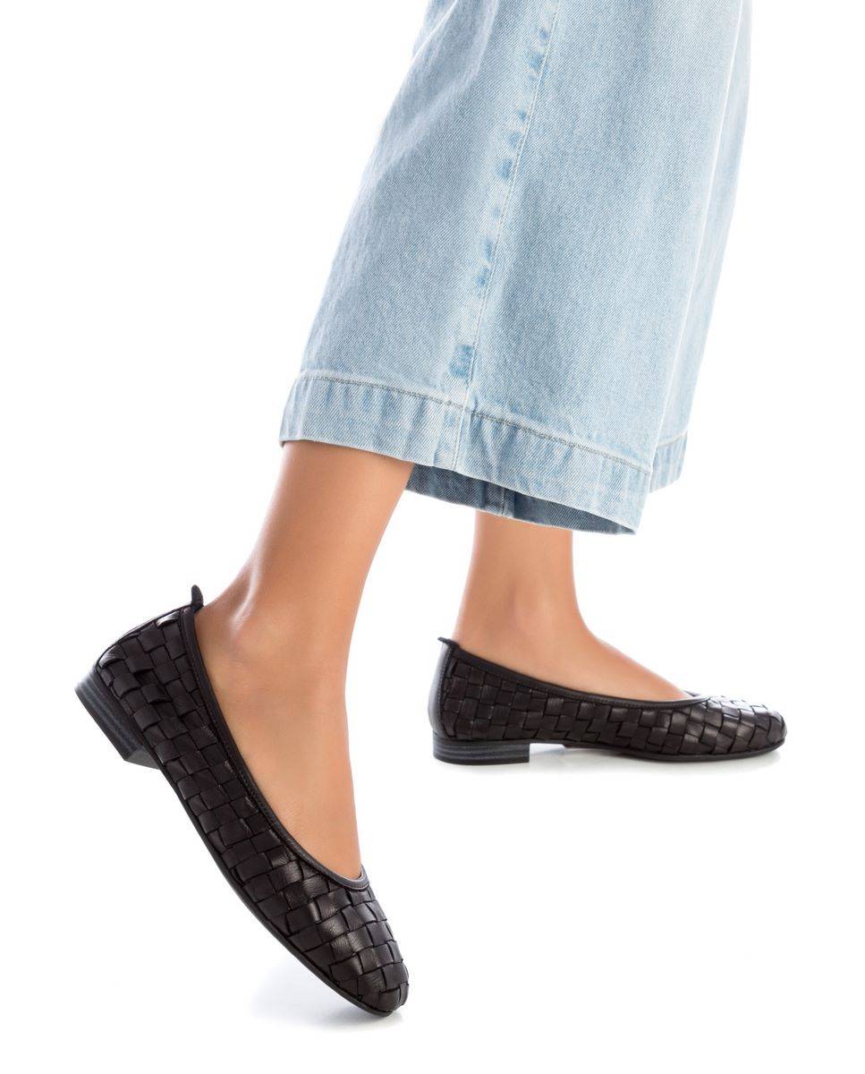 Sapatos em Pele Preto-2