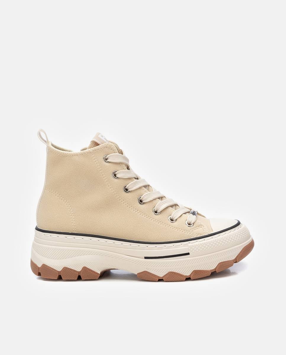 Imagem 0 de Botins Desportivos com Biqueira de Borracha