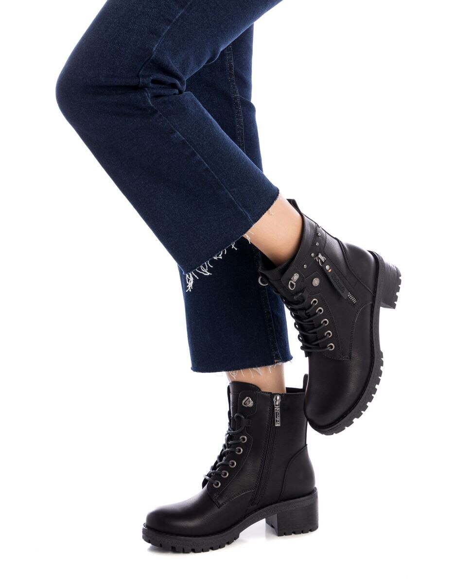 Botins com Atacadores e Fecho Zip Preto-2