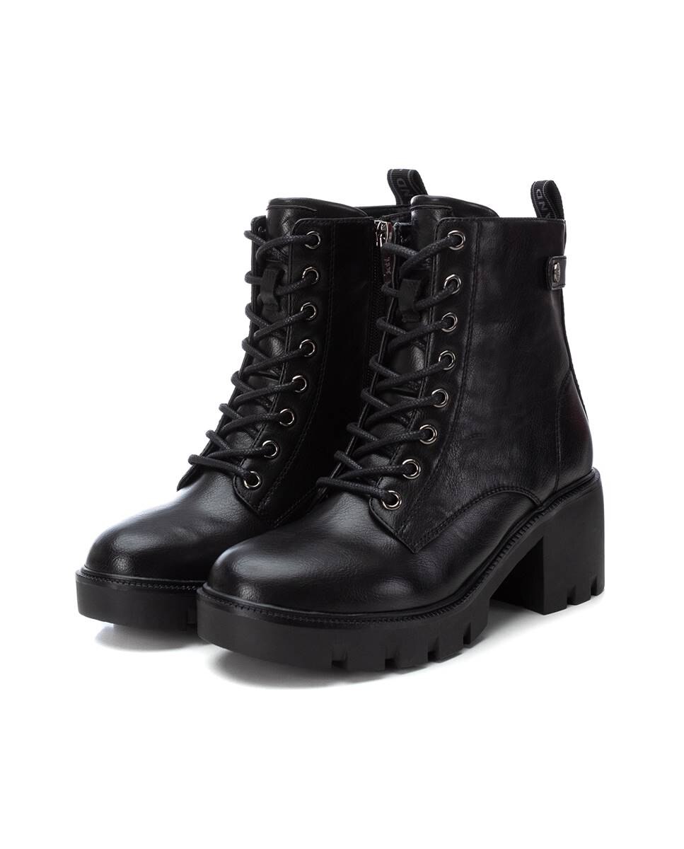 Botins com Salto e Atacadores Preto-5