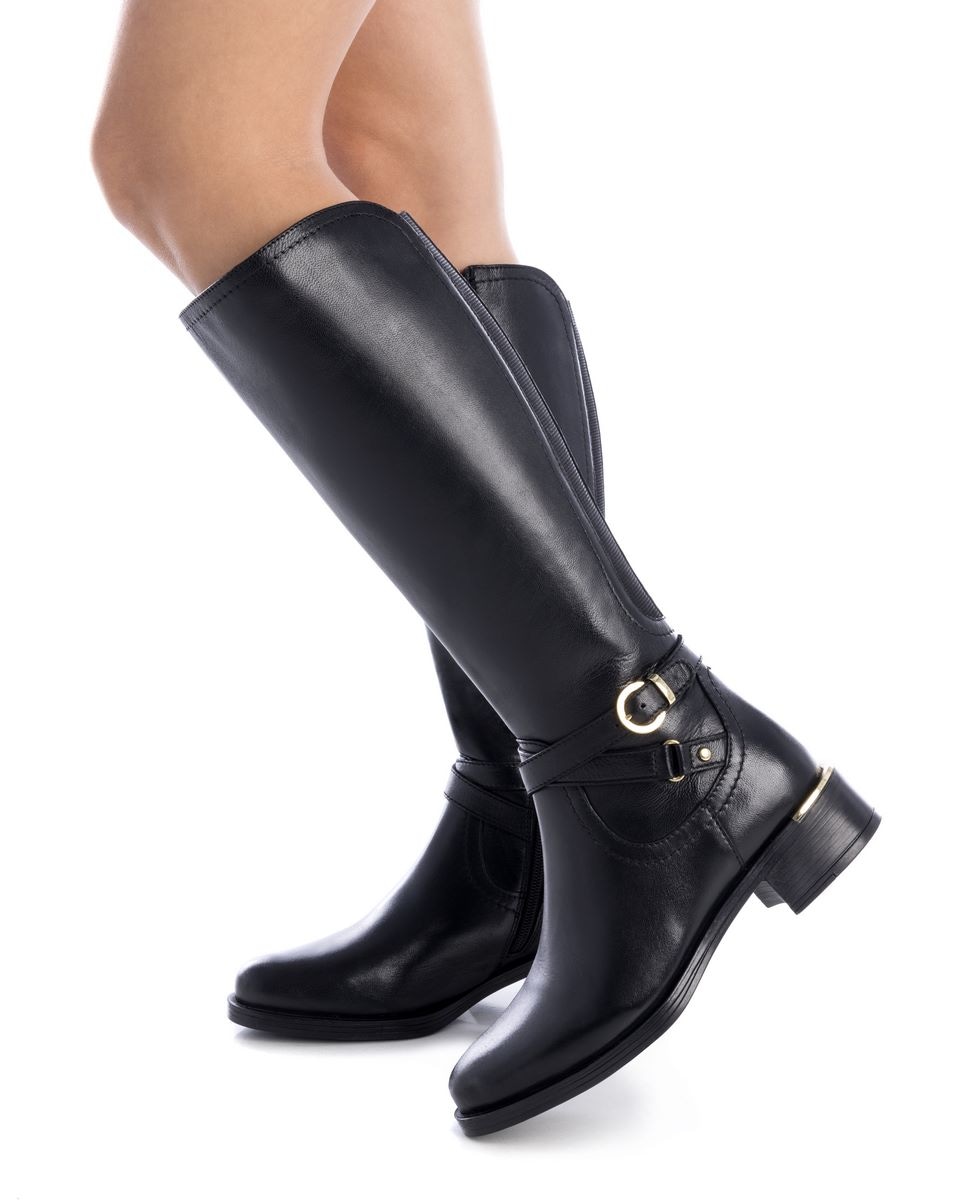 Botas de Pele em Preto com Fecho Zip Preto-2