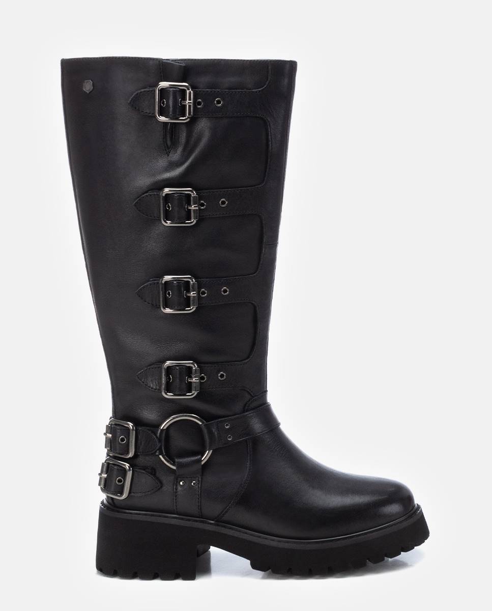 Imagem 0 de Botas com Fecho Zip de Pele