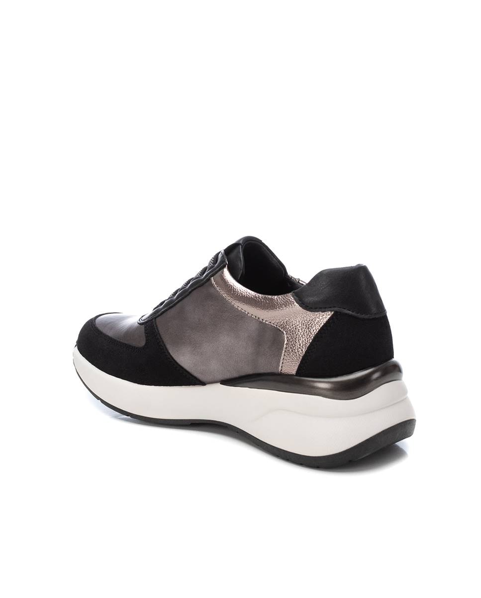 Sapatilha com Atacadores Metalizada Preto-4